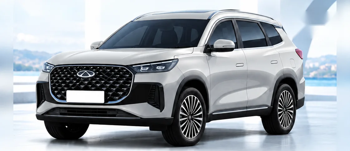 Chery Tiggo 8, front three-quarter view. Image for illustration; specification and colour may differ.